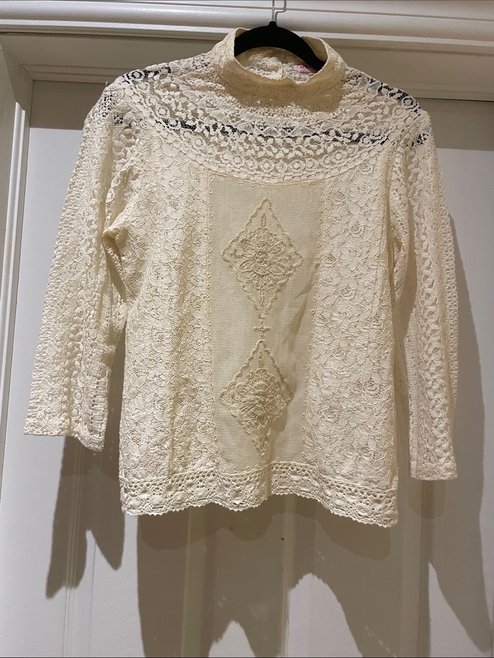April Cornell Cream Lace Blouse Embroidered High Neck Romantic Victorian XS